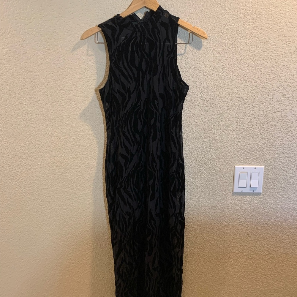 Elegant Black Sleeveless sheer dress